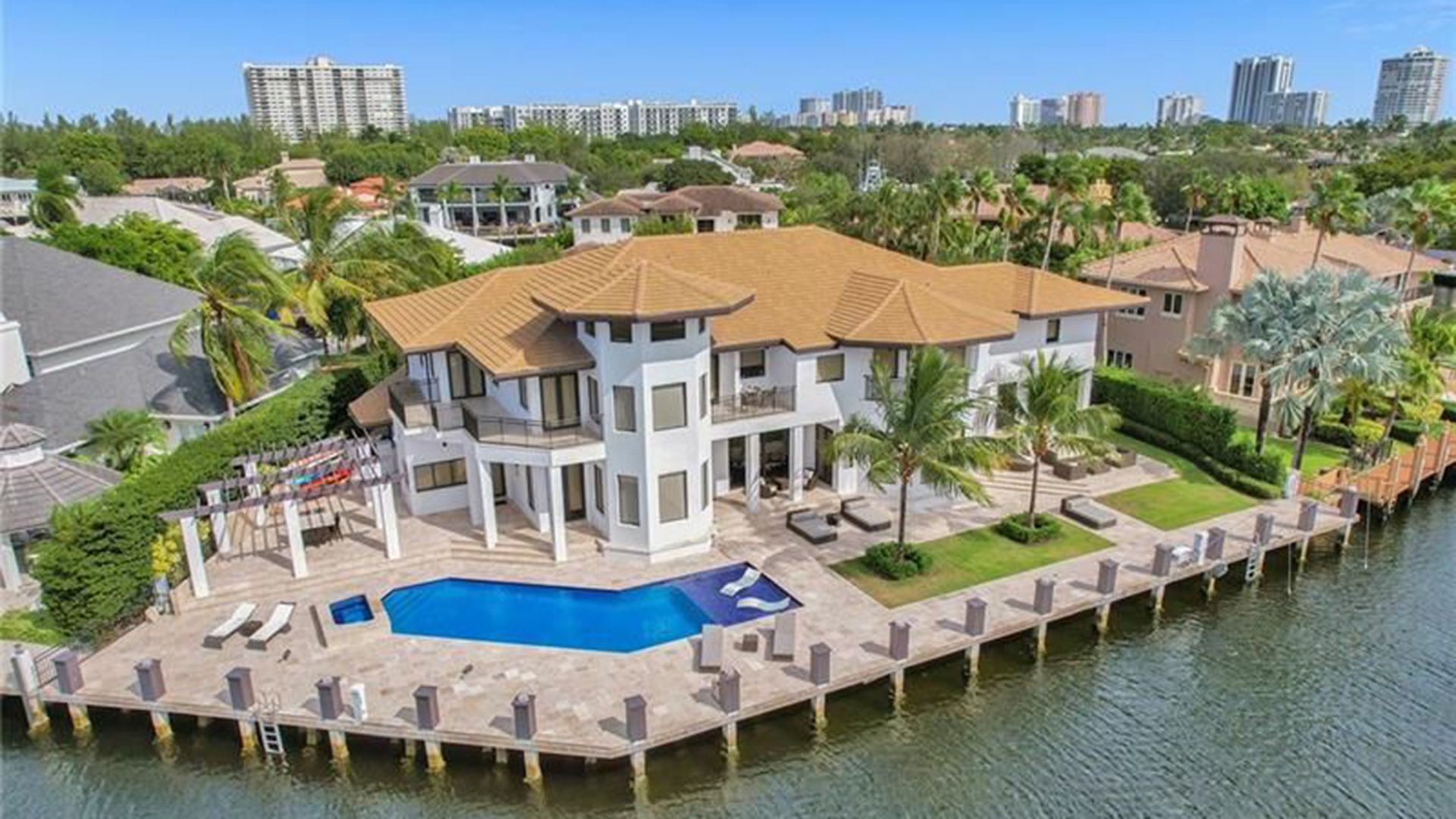 casa que compró Messi en Miami