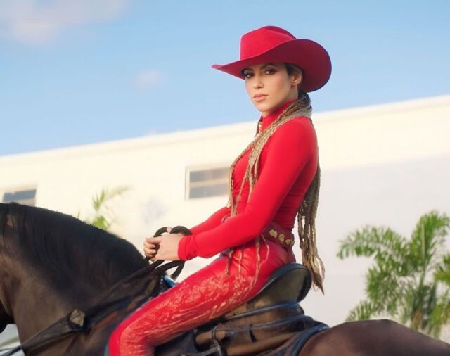 Shakira y Fuerza Regida lanzaron “El Jefe”: letra, video y reacciones