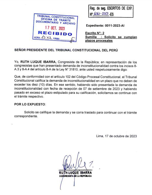 Oficio enviado por la congresista Ruth Luque al presidente del Tribunal Constitucional, Francisco Saravia. 