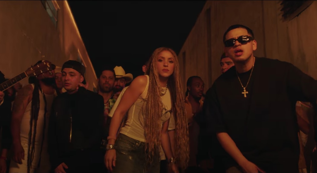 Shakira - Fuerza Regida