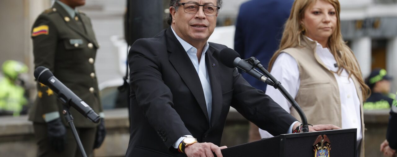 Petro se compromete a trabajar conjuntamente con gobernantes electos tras viraje político