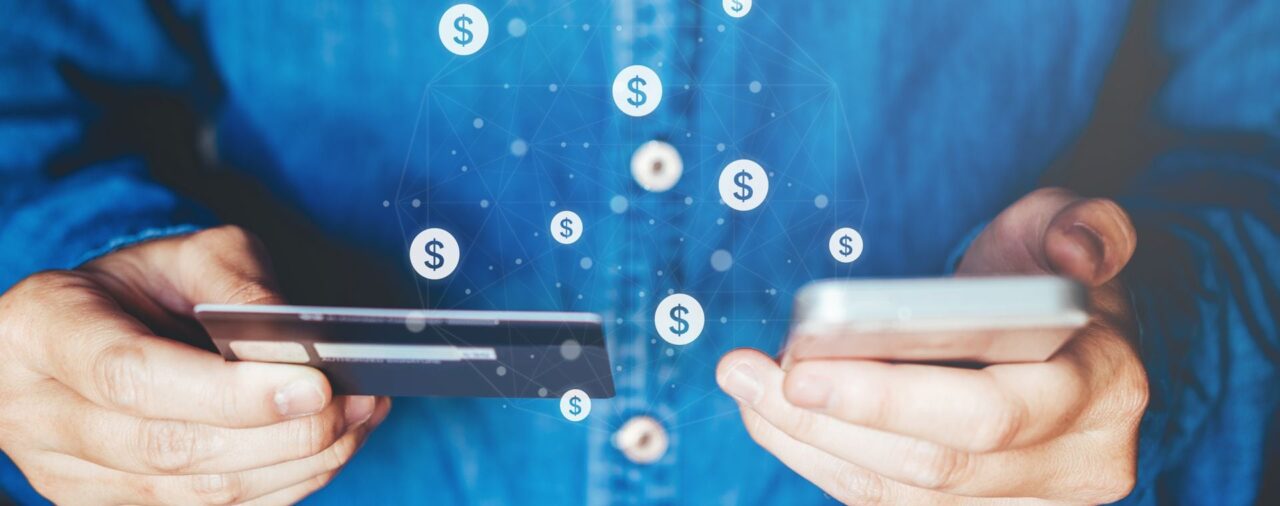 Las ventajas y desventajas que debe conocer antes de pasarse a las tarjetas de crédito virtuales