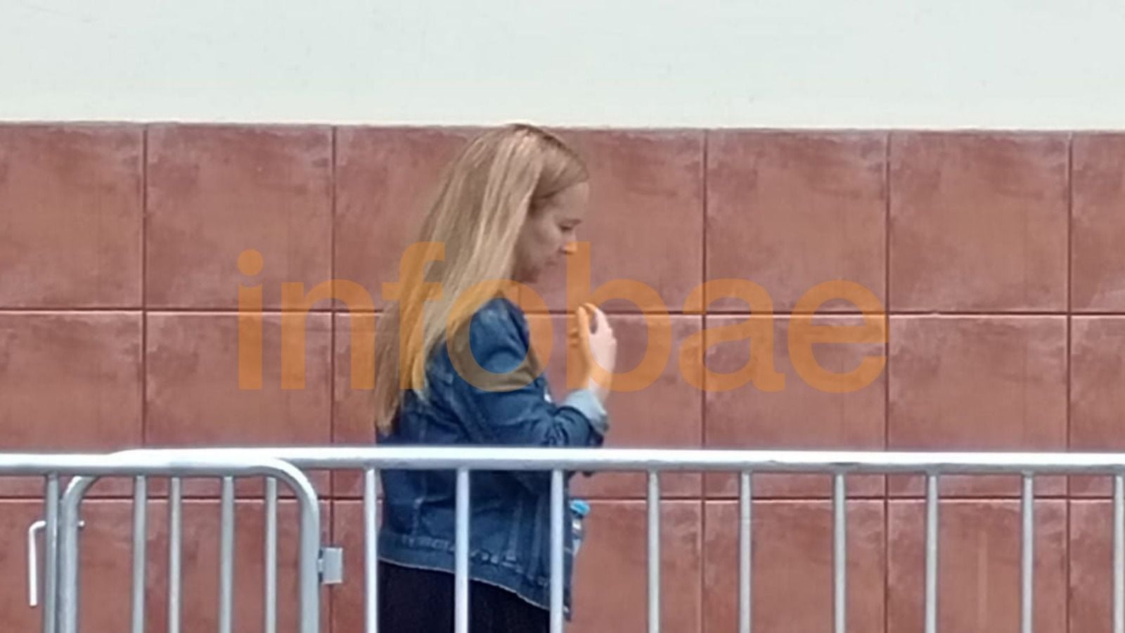 Barbie Martínez es la hermana gemela de Cynthia Martínez, esposa de Pedro Suárez Vértiz. Infobae Perú / Paula Elizalde.