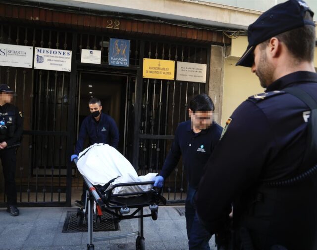 El juez manda a prisión al detenido por la muerte del canónigo de la Catedral de Valencia