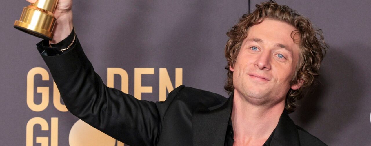 Jeremy Allen White triunfa en los Globos de Oro como mejor actor en serie de comedia