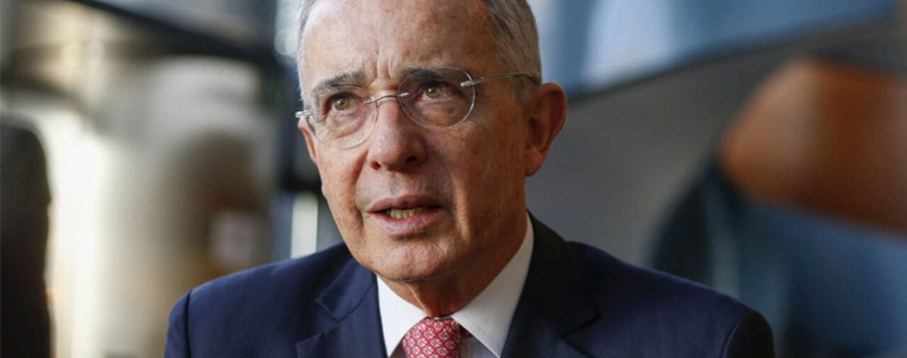 Álvaro Uribe habló de secuestro en caso de magistrados en la Corte Suprema y pidió al Gobierno seguridad