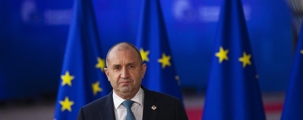 El presidente de Bulgaria apuesta por una "solución europea" para acabar con la guerra de Ucrania
