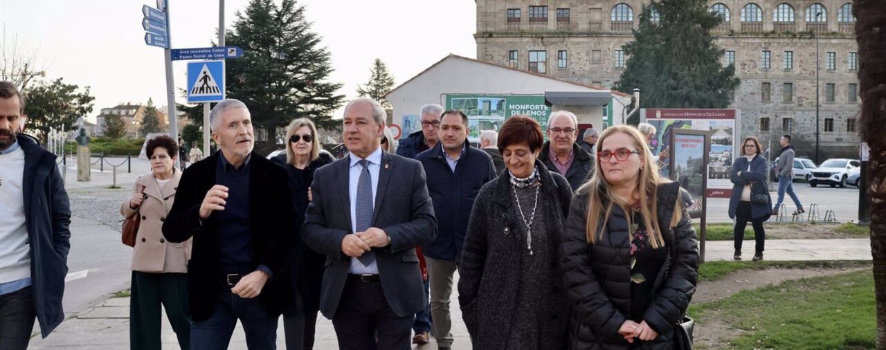 Grande-Marlaska cree que "es el momento" del PSdeG tras "muchos años de política absolutamente pasiva" en Galicia