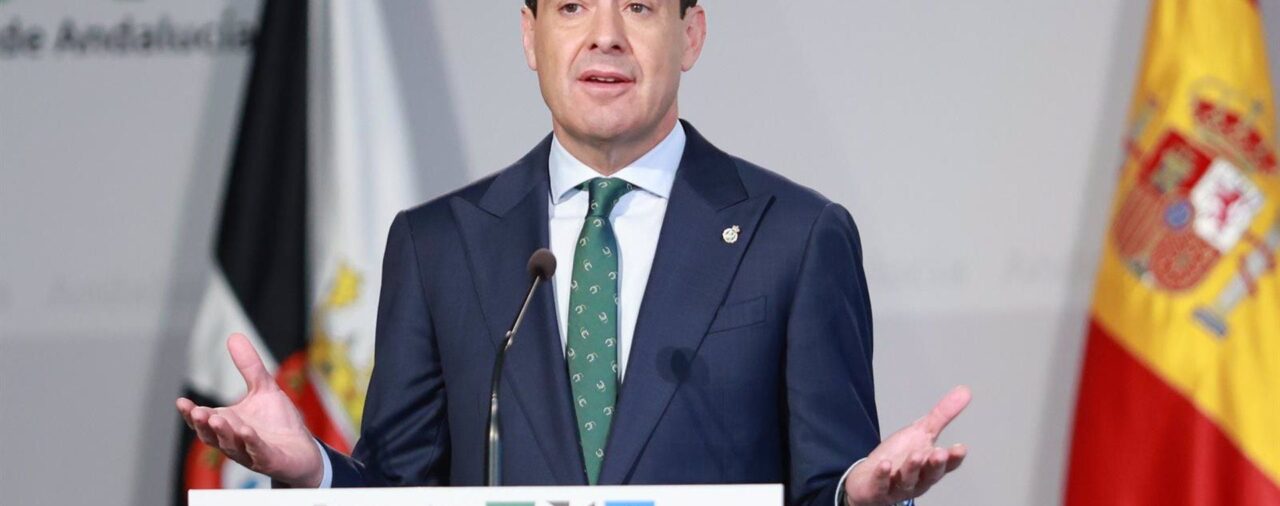 Moreno asegura que Feijóo se ha "negado rotundamente siempre" a la "amnistía o indulto" de Puigdemont
