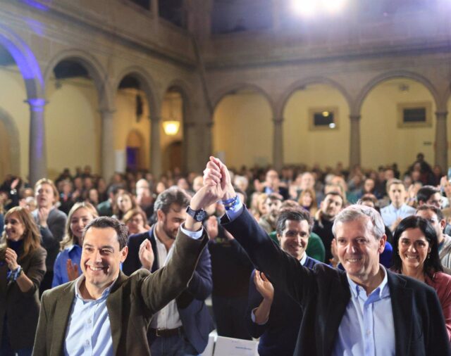 Moreno pide votar al PP para evitar "pasos atrás" en Galicia y no pasar "de la estabilidad al mayor lío político"