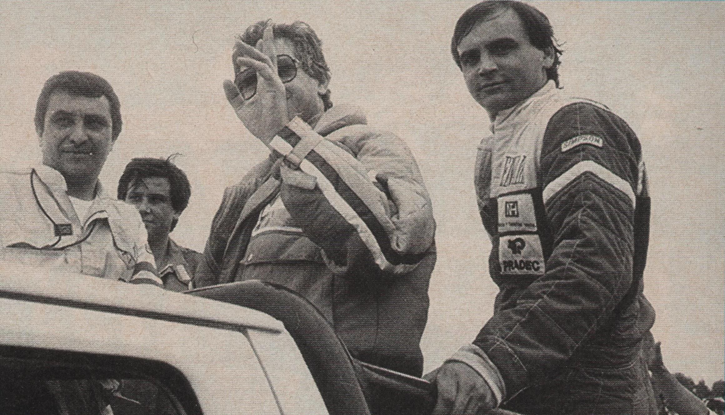 En una celebración junto a Roberto Mouras. A la izquierda aparece Hugo Mazzacane, actual presidente de la ACTC (archivo CORSA)