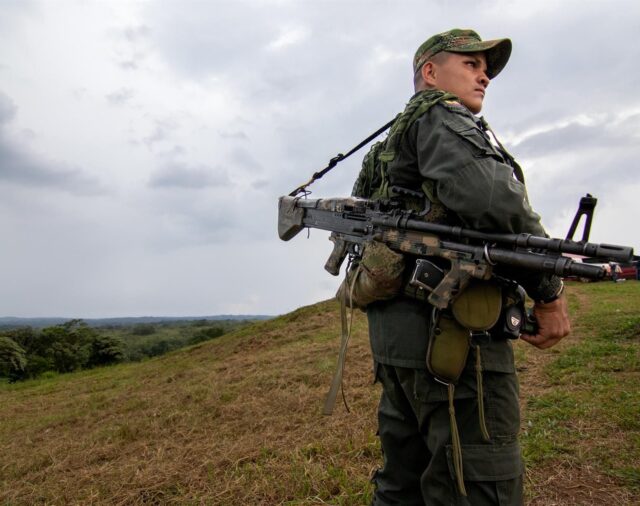 Capturado 'Ferley González', presunto cabecilla financiero de las FARC, en Colombia