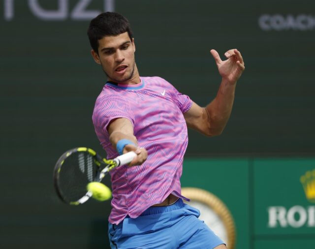 Carlos Alcaraz no falla ante Marozsan y avanza a cuartos de Indian Wells