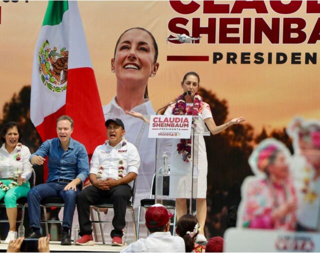 Claudia Sheinbaum responde a Javier Milei y pide respeto para AMLO