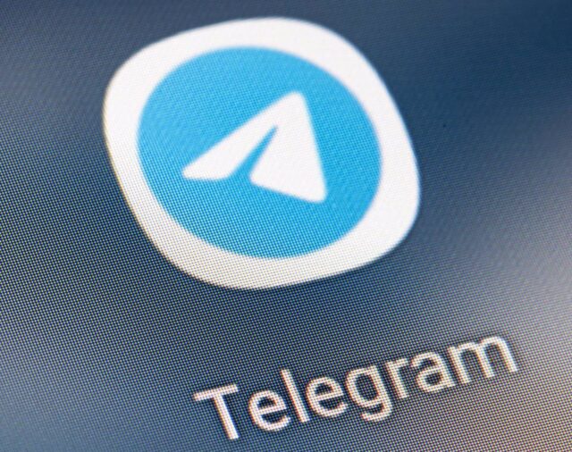 El juez Pedraz da tres horas a las operadoras para que suspendan Telegram en España
