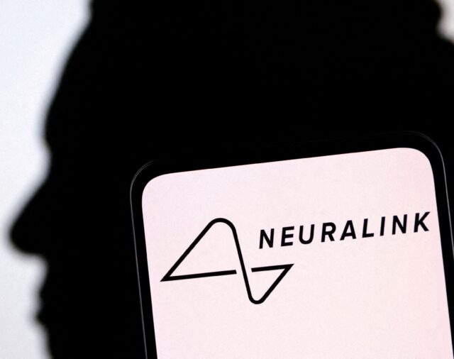 Elon Musk prometió restaurar la visión de gente ciega con Blindsight, la nueva tecnología de Neuralink