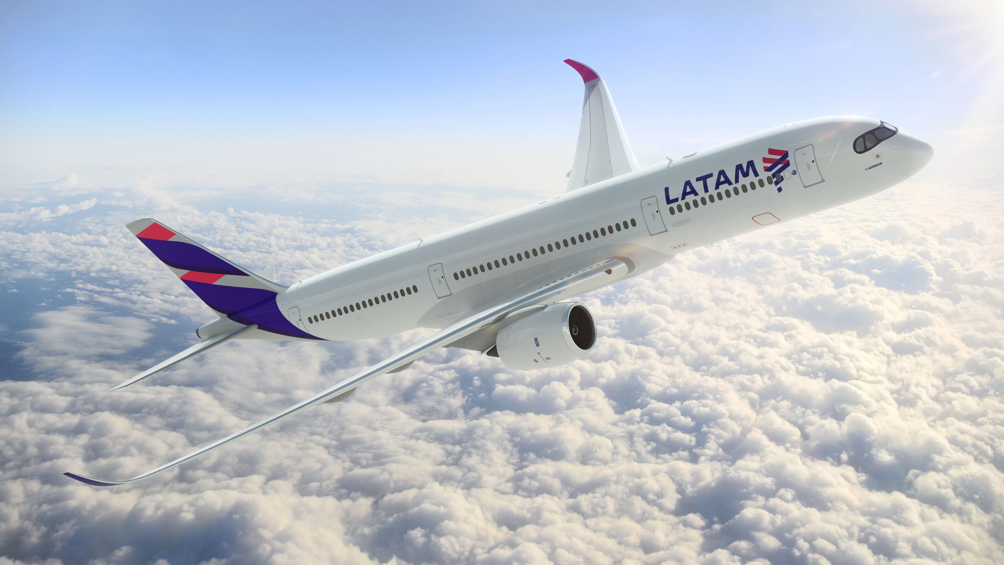 La compañía aérea Latam ofrece promociones con el 77% de descuento - crédito Latam Airlines 