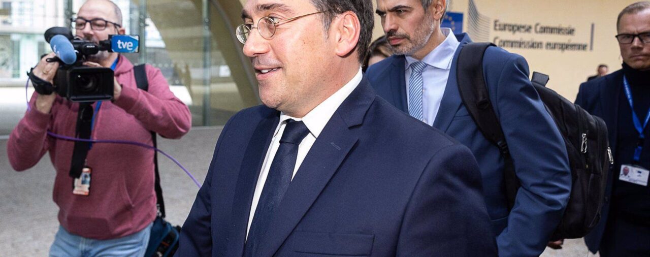 Albares respeta los calendarios de otros países para reconocer a Palestina e insiste en que es el momento adecuado