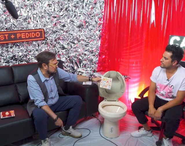 Aleks Syntek tiró el álbum de Karol G por el inodoro y habló de las canciones de Shakira sobre su ex: “No me entra porque no me identifico con las canciones”