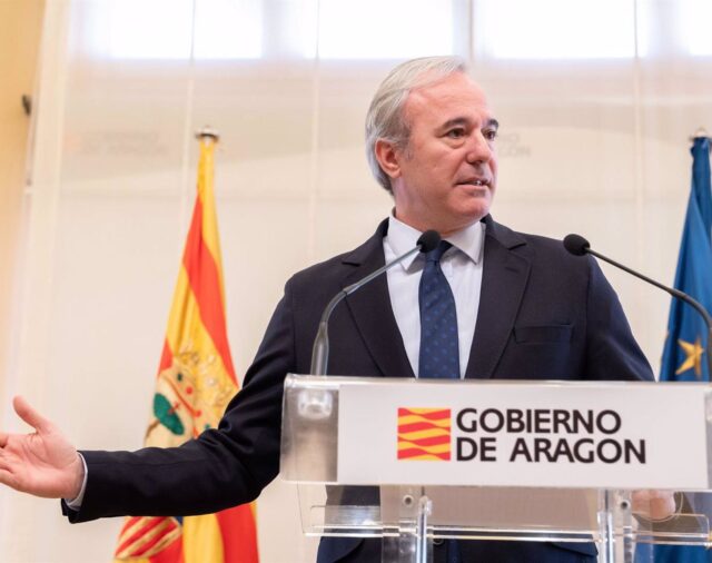 Azcón no descarta llamar a comparecer a Sánchez y a Begoña Gómez en la comisión del 'caso Koldo' en el Senado