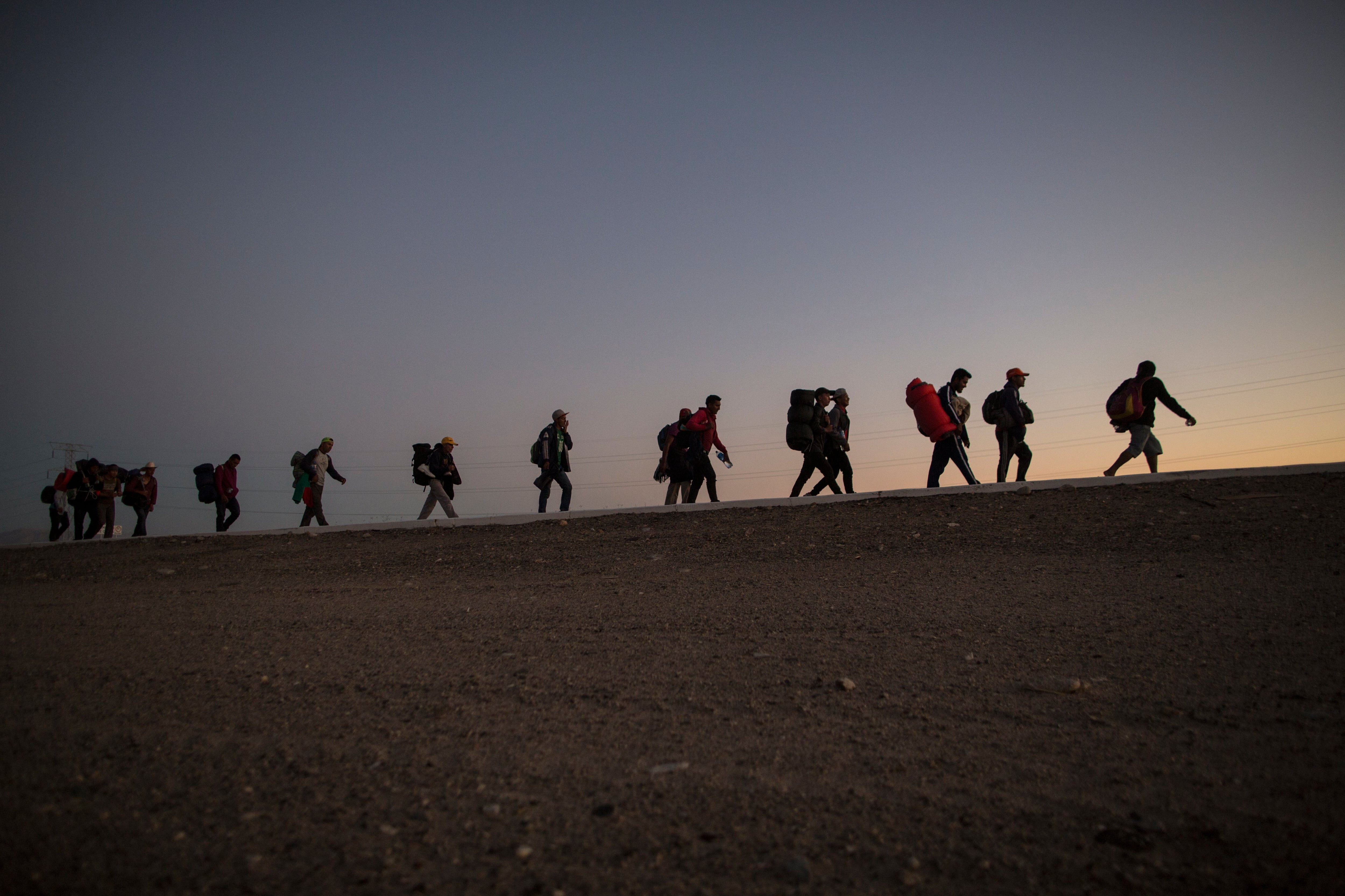ARCHIVO - Migrantes en Tijuana, Baja California (AP Foto/Rodrigo Abd, Archivo)