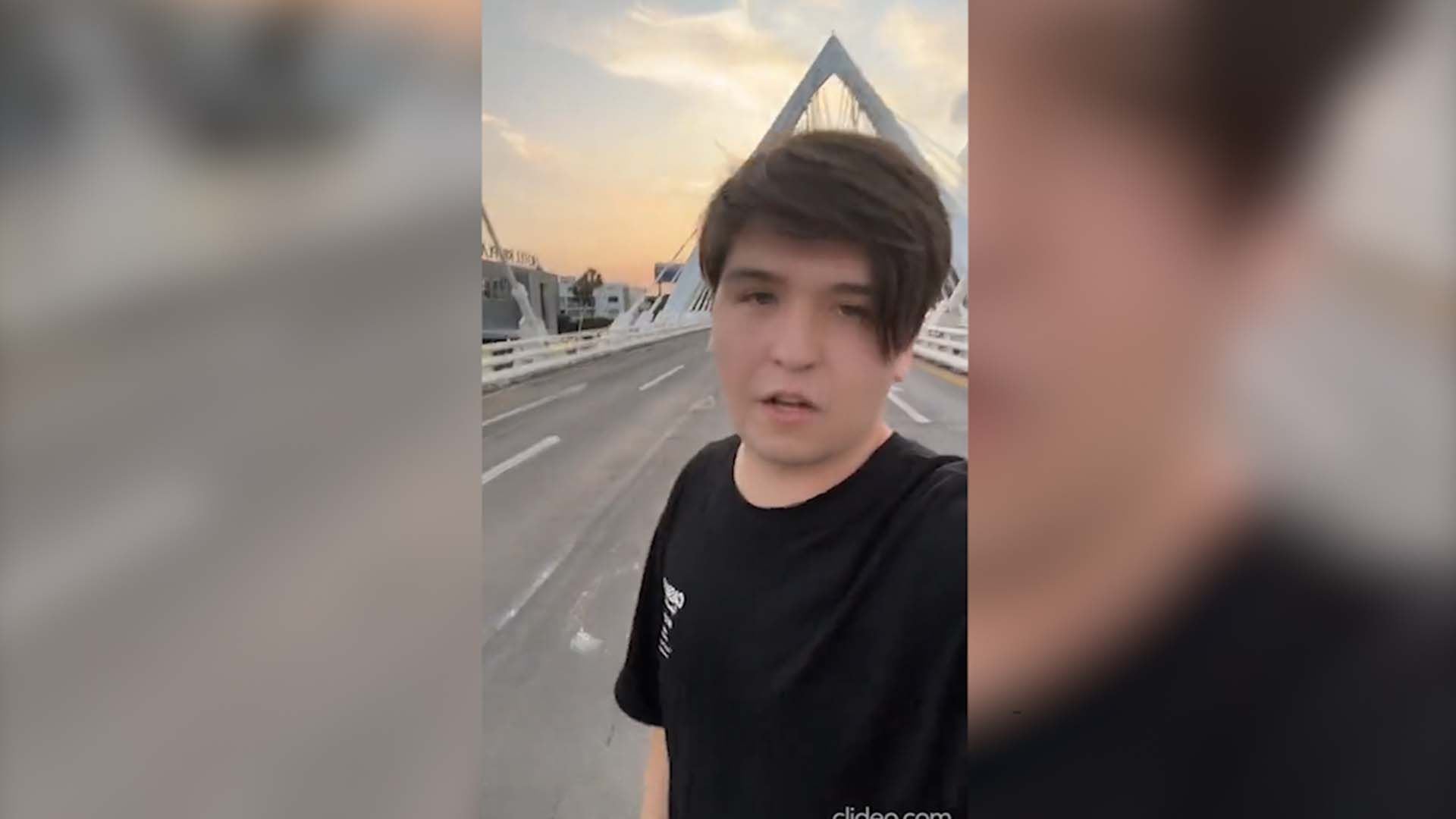 Captura de pantalla TikTok: @fofomarquezofficial