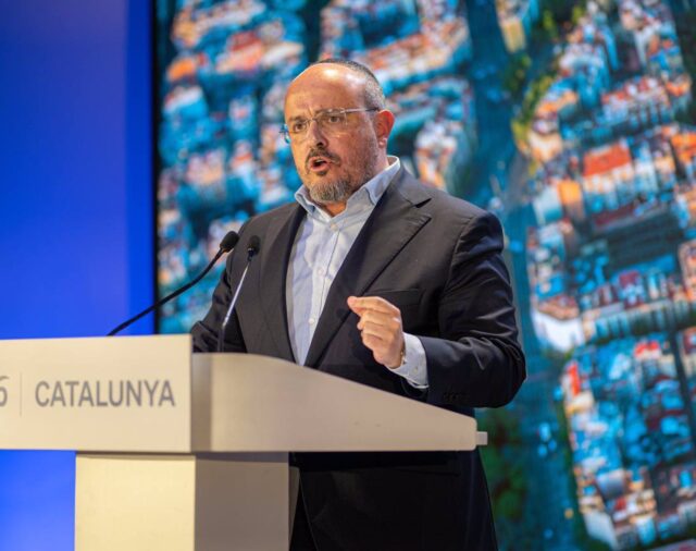 Fernández ve el 12M como la oportunidad del PP de acabar con el 'procés' y el "sanchismo"