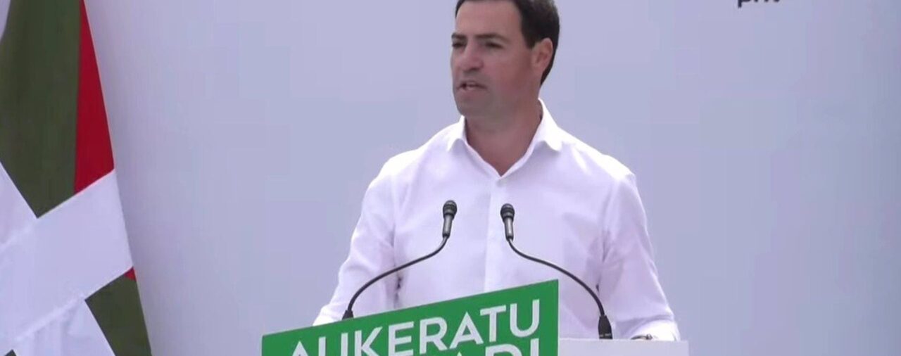 Pradales rechaza los "radicales cambios a ciegas" y advierte de que puede que "no haya vuelta atrás"