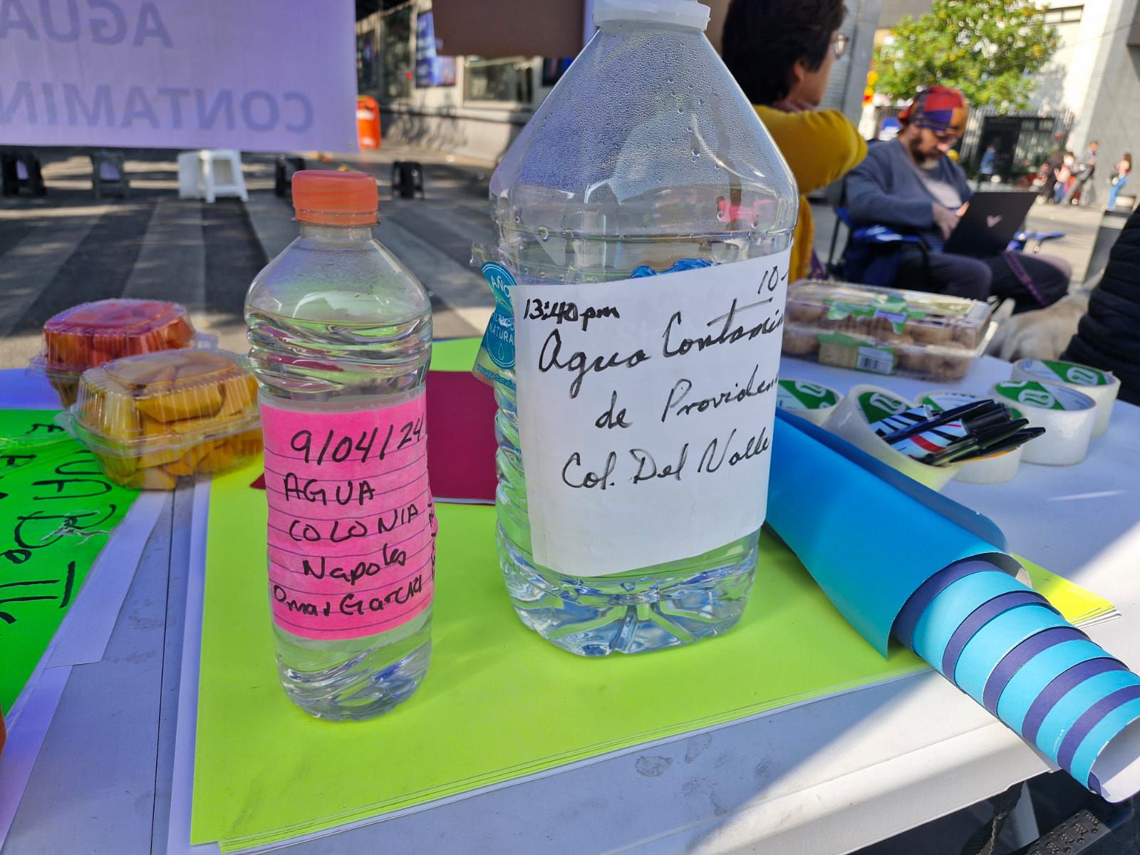 Agua contaminada cruza colonias: vecinos aledaños a la Del Valle reportan nuevos casos de líquido con olor a combustible (Infobae México/Armando Montes)