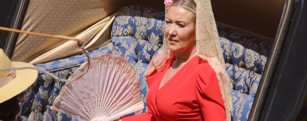 Sandra Ibarra, madrina orgullosa de la Exhibición de Enganches en Sevilla