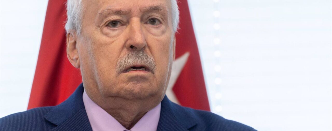 Un juez celebrará el 25 de abril la vista de medidas cautelares de la demanda de Leguina contra el PSOE