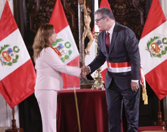 Voto de confianza EN VIVO: Gustavo Adrianzén se presenta ante el Congreso este miércoles 3 de abril