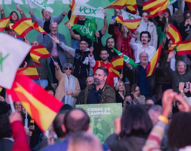 Vox pide el voto porque "la unidad nacional y la identidad vasca están en jaque por la debilidad" del PSOE y PP