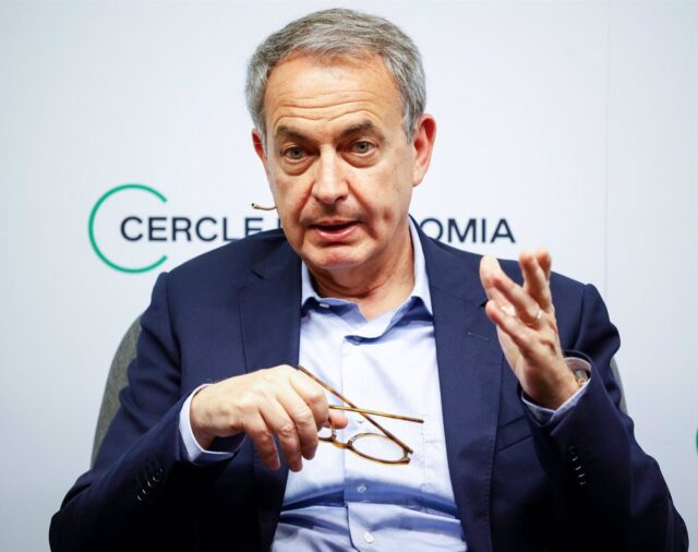 Zapatero insta a la UE a "no subarrendar su política exterior a la de EE.UU."