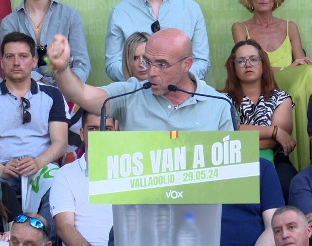 Buxadé agradece a Abascal por su viaje "urgente" a Israel para "salvar" a España de una situación de "grave riesgo"
