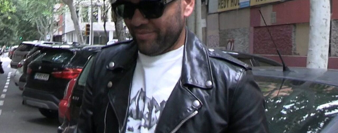 Dani Alves reacciona con una reveladora frase a los rumores de mudanza a Tenerife con Joana Sanz: "Solo hay una vida"