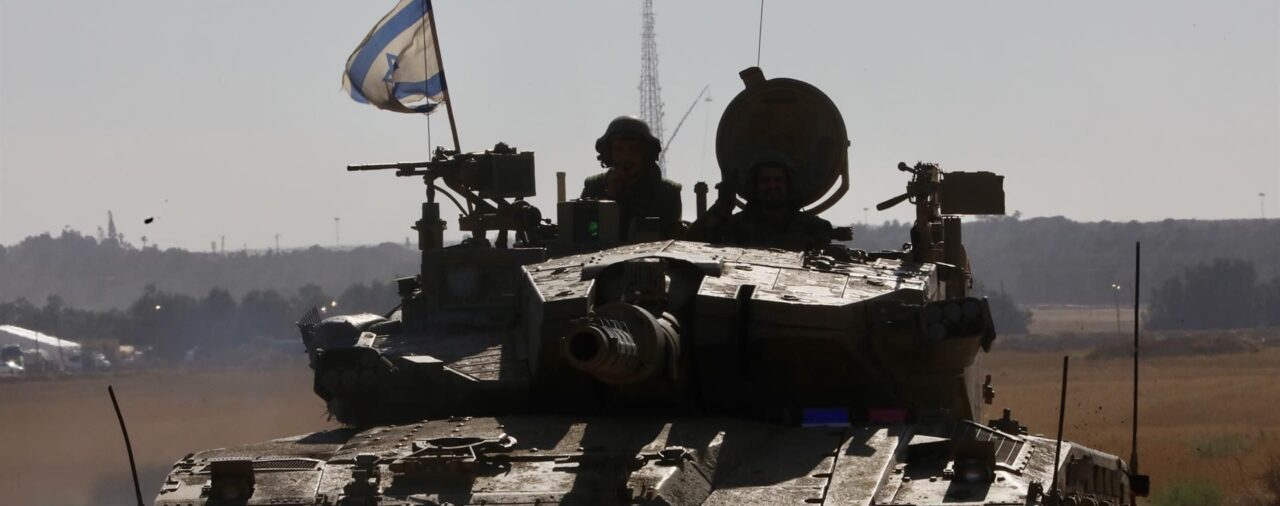 El Ejército dice que tiene armas suficientes para sus operaciones en Gaza tras la advertencia de Biden