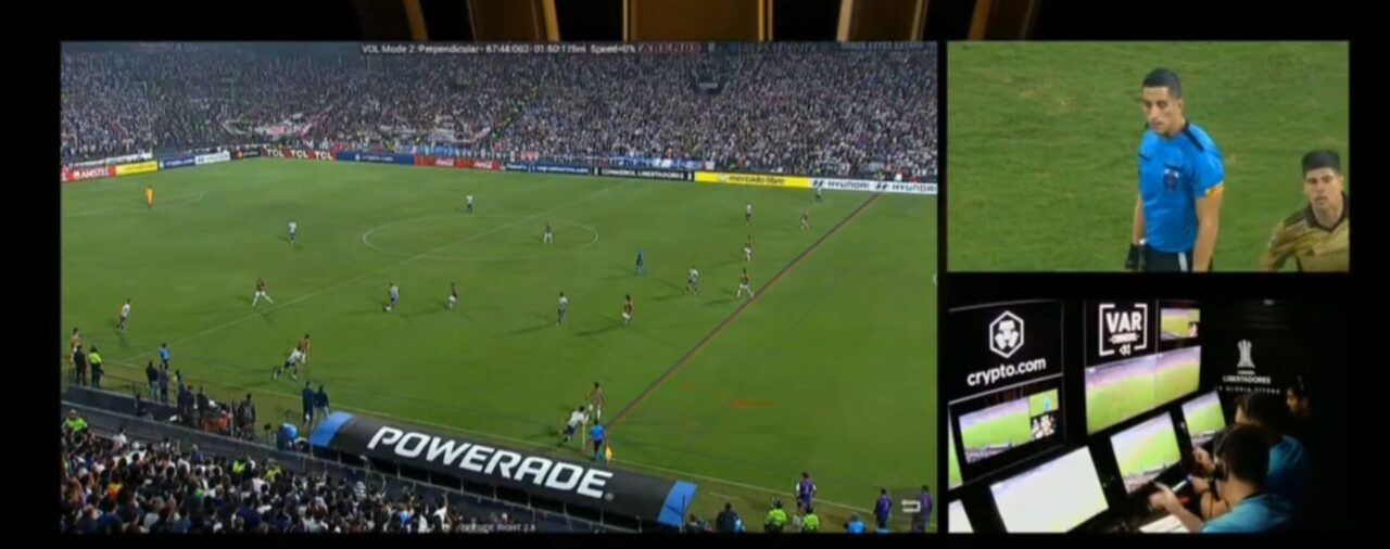 “Está habilitado”: La rotunda postura de asesor FIFA tras segundo gol anulado a Hernán Barcos en Alianza Lima vs Colo Colo por Copa Libertadores