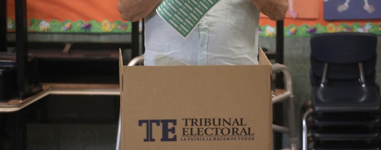 VÍDEO: Panamá elige nuevo presidente entre promesas de cerrar el Darién y la sombra del inhabilitado Martinelli