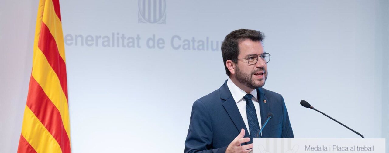 Aragonès emplaza a Pradales a trabajar por un "futuro compartido" entre Cataluña y Euskadi