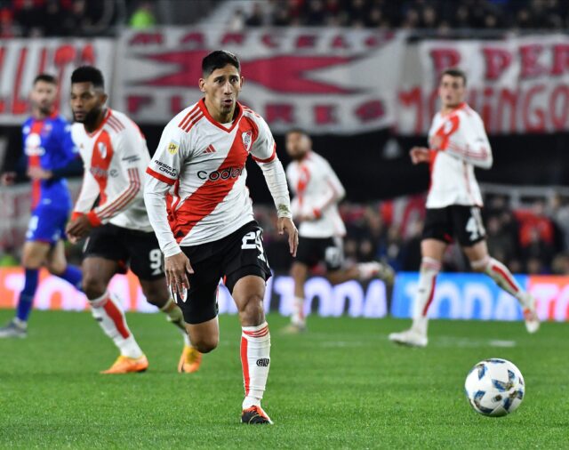 Con tres goles de Miguel Borja, River superó 3-1 a Tigre y se acercó a la cima de la Liga Profesional