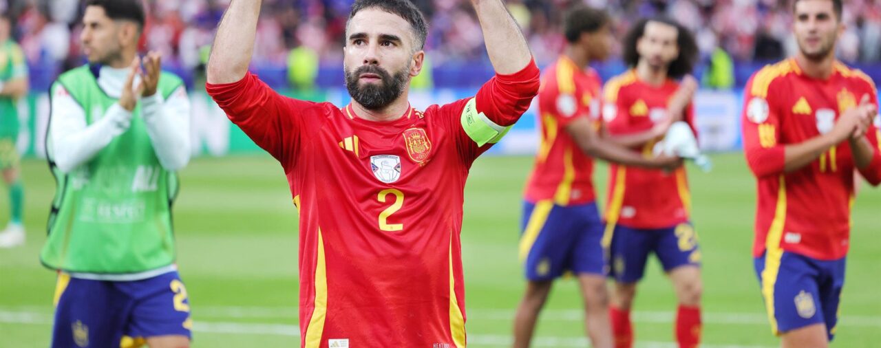 Dani Carvajal: "Nos miran por cómo jugamos, hemos sido superiores"