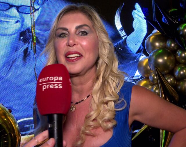 Malena Gracia lanza la canción que compuso a Arévalo tras su muerte: "El hombre que me hacía reír"