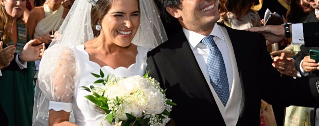 Natalia Santos Yanes y Esteban Rivas Traba celebran su boda con unos invitados muy especiales