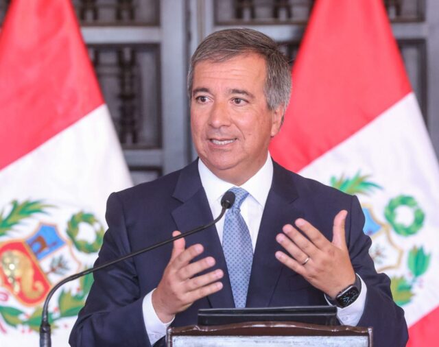 Pleno del Congreso EN VIVO: interpelan a ministro de Transportes, Raúl Pérez Reyes, por fallas en aeropuerto Jorge Chávez