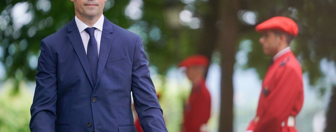 El Rey recibe el lunes en el Palacio de la Zarzuela al lehendakari, que esta próxima semana inicia su ronda con partidos