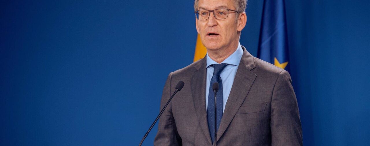 Feijóo busca abanderar el debate de la inmigración ilegal frente al "populismo" de Vox y la "inacción" de Sánchez
