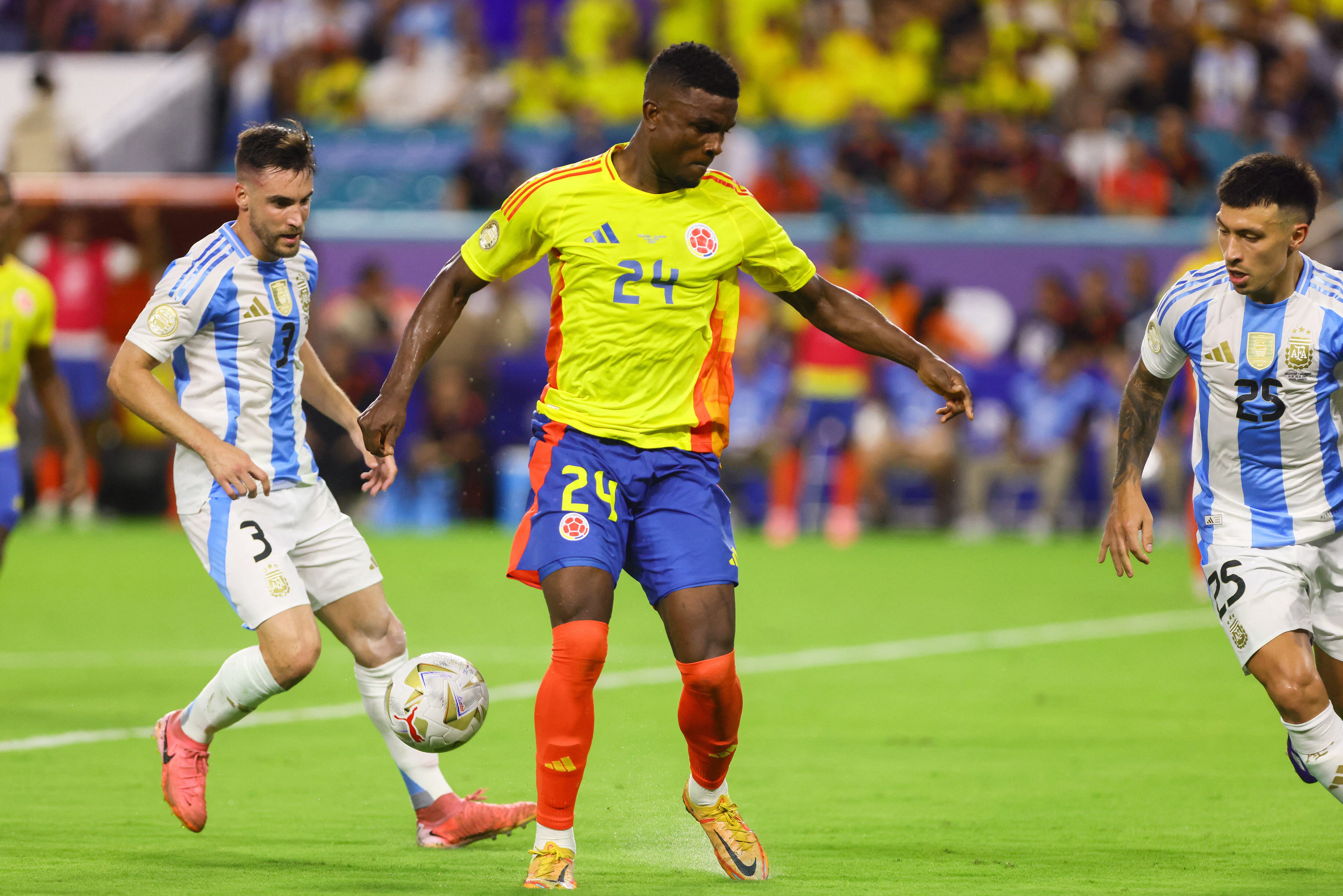 Jhon Córdoba fue titular en cinco de los seis partidos de la selección Colombia en la Copa América - crédito Sam Navarro/USA TODAY Sports