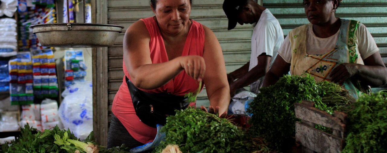 Dane dio a conocer cifra de informalidad en Colombia: cada vez son más los trabajadores en riesgo de perder la pensión