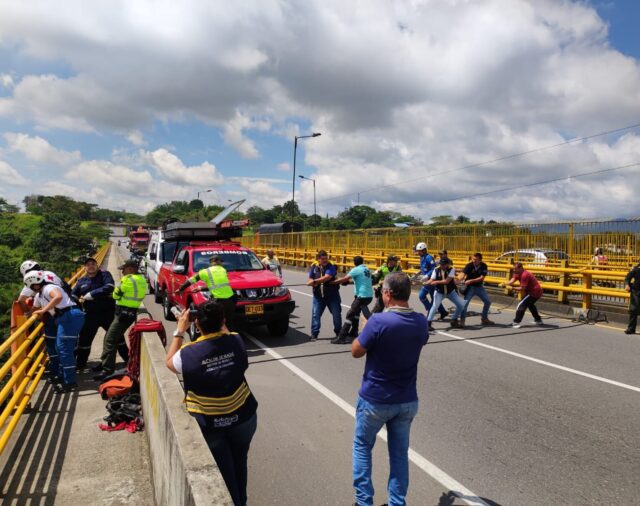 Un joven llegó hasta el puente de la Variante en Ibagué y decidió tomar fatal decisión